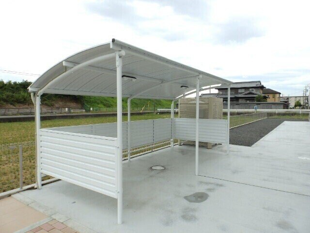 ビギニングの物件外観写真