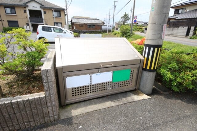 オーシャンビュー若松 B棟の物件外観写真