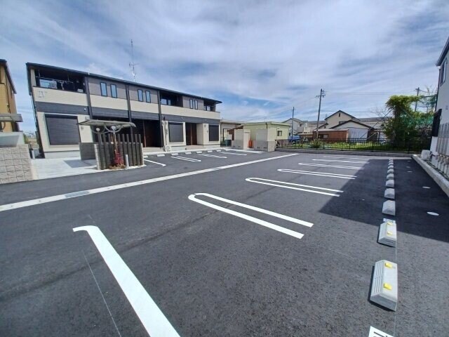 エトワールⅣの物件外観写真