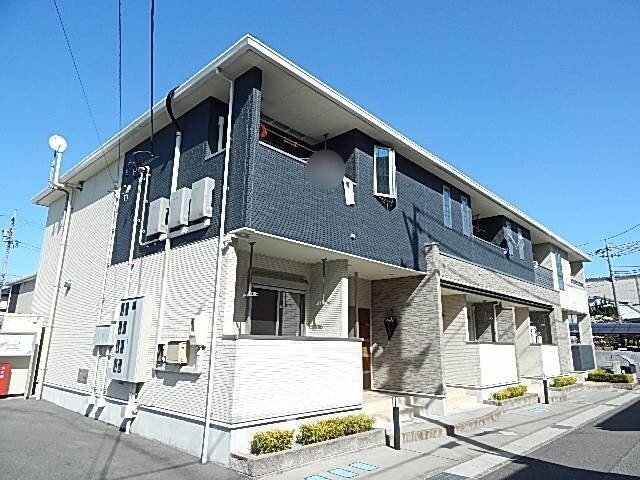 プリーズ　ライフの物件外観写真