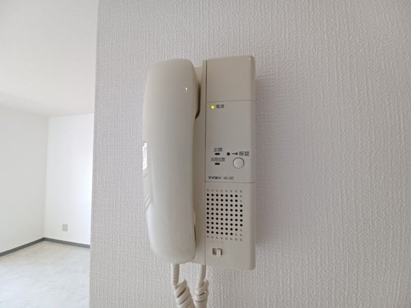 ウッドベルスクエアA棟の物件内観写真