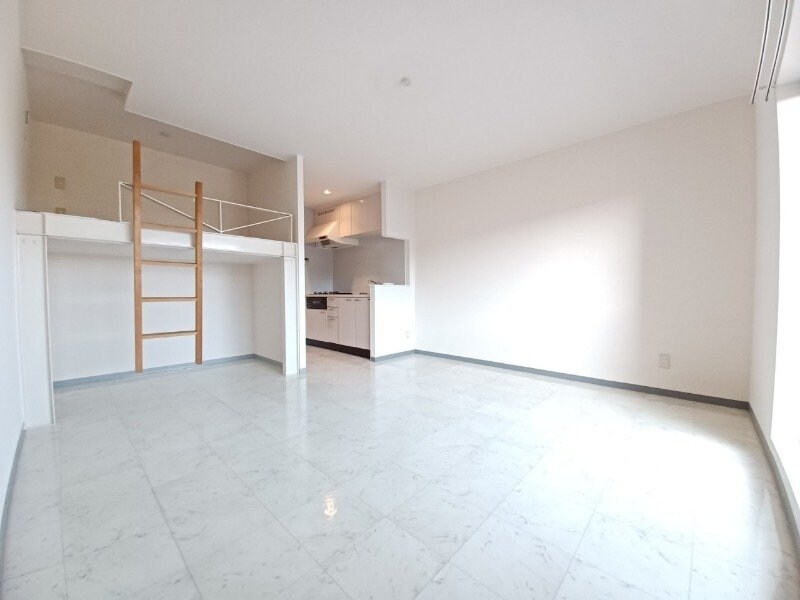 ウッドベルスクエアA棟の物件内観写真