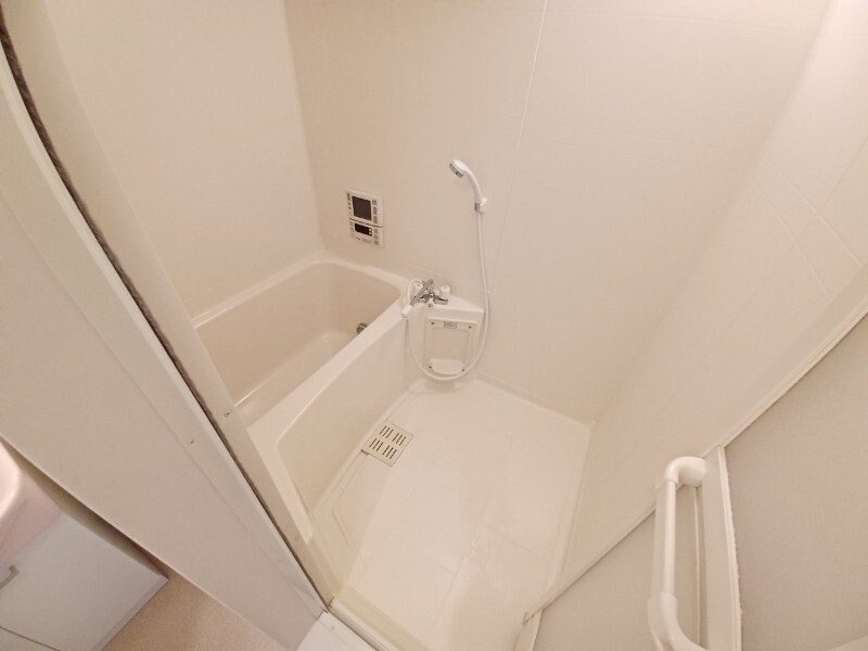 ウッドベルスクエアA棟の物件内観写真