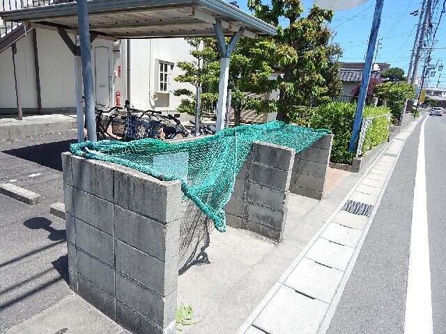 ラフィーネ稲生Ｂの物件外観写真