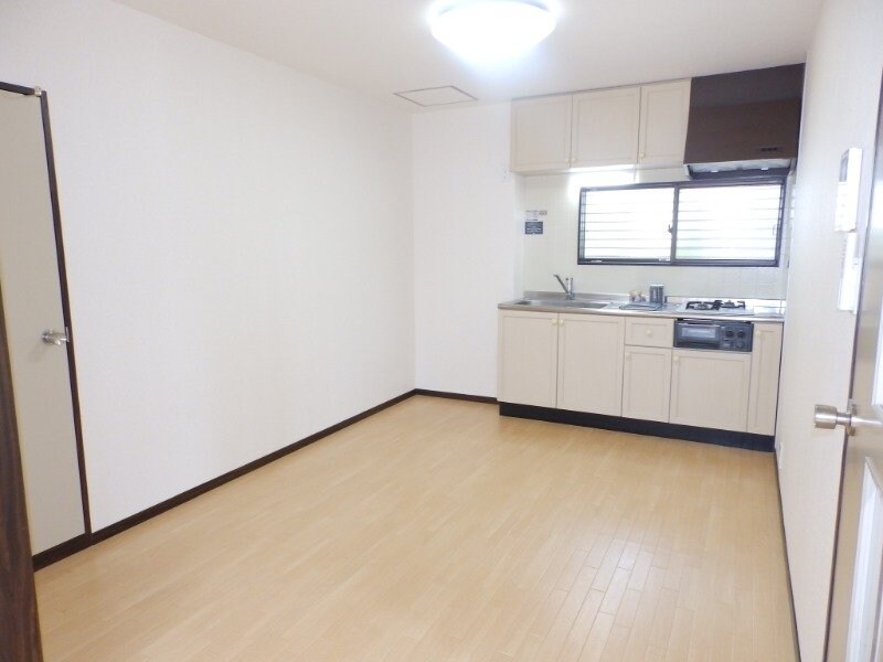 ラフィーネ稲生Ｂの物件内観写真