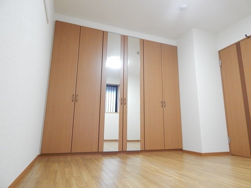 フラントゥールの物件内観写真