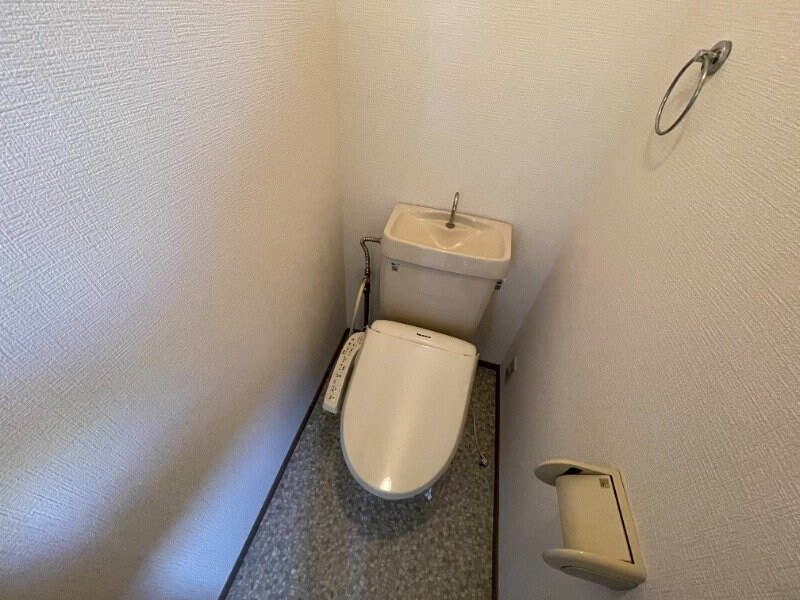 ファミールＤ棟の物件内観写真