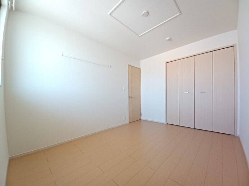 ブリリアント寺家ⅡＢの物件内観写真