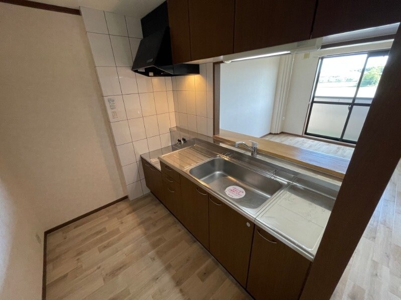 ヴァン　パイン　コートB棟の物件内観写真