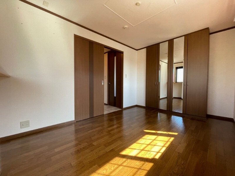 ヴァン　パイン　コートB棟の物件内観写真