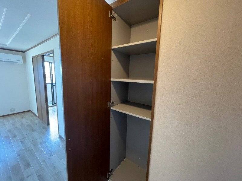 ヴァン　パイン　コートB棟の物件内観写真