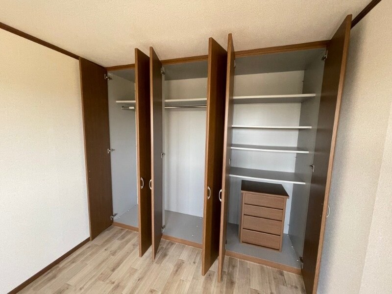 ヴァン　パイン　コートB棟の物件内観写真