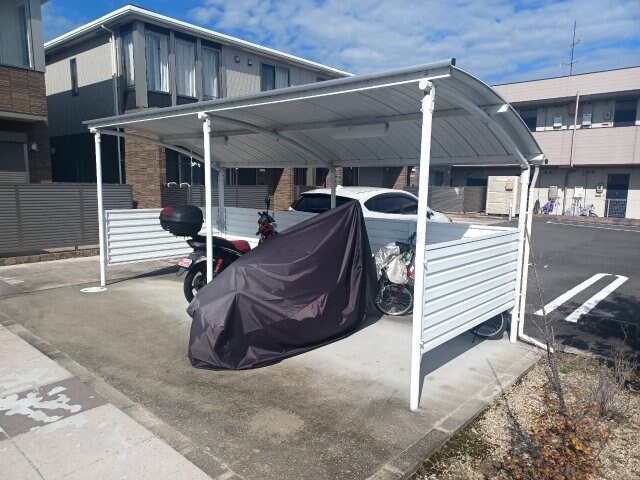 ラフレールAの物件外観写真