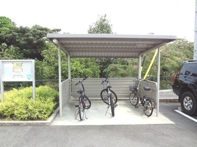 ランドマーク　２０１１　Ａの物件外観写真