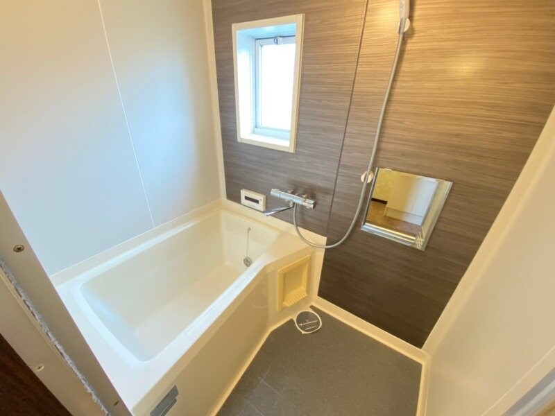 カーサ江島C棟の物件内観写真