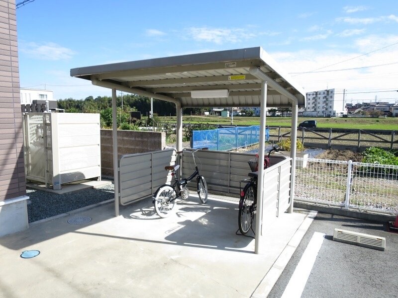 メゾン　アイリスＢの物件外観写真