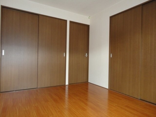 コンフォールハイランドⅠの物件内観写真