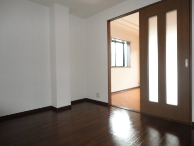 コンフォールハイランドⅠの物件内観写真