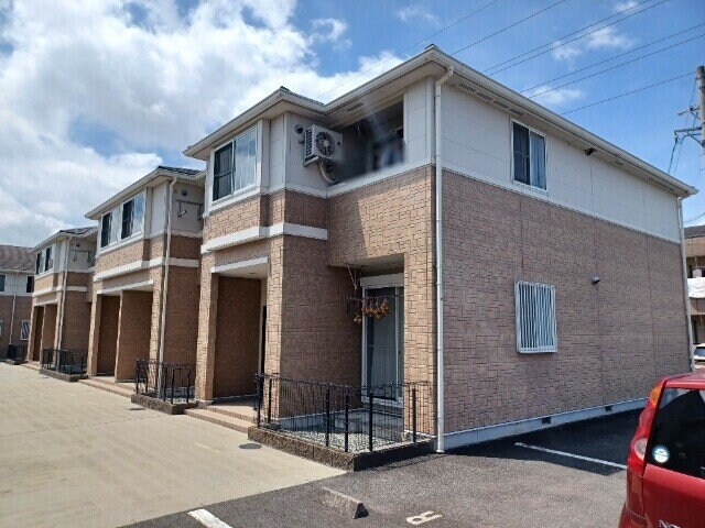 ラピュタ参番館の物件外観写真