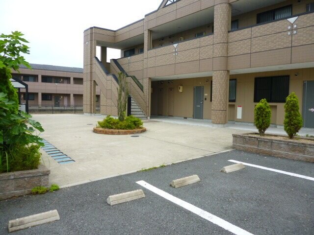 エバー　プレイスＡの物件外観写真