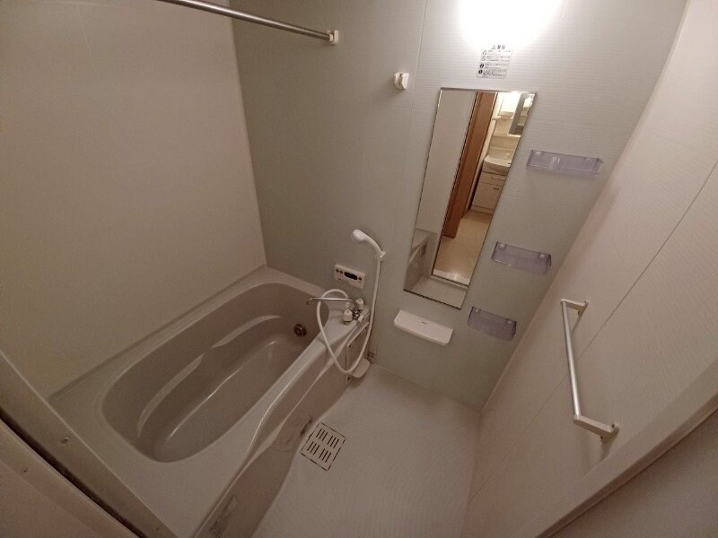 ベル・ジャルダン　Ａの物件内観写真