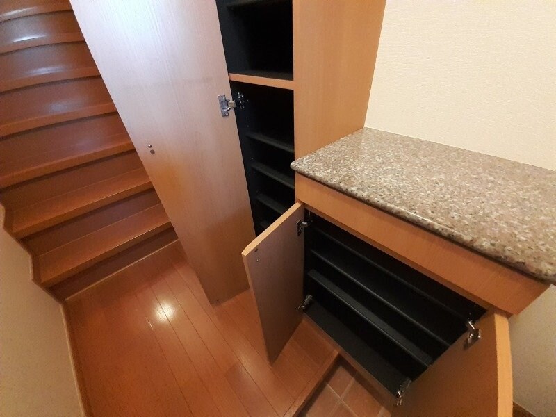 ヴェルデ・ルーチェ　Ｂ棟の物件内観写真