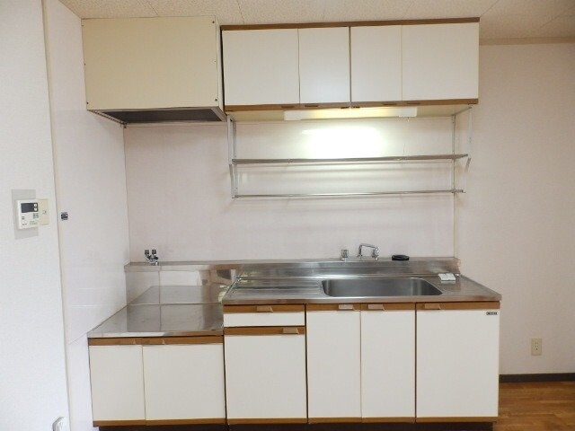 松月マンションの物件内観写真