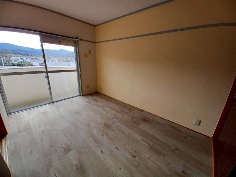 ウエストリバーマンションの物件内観写真