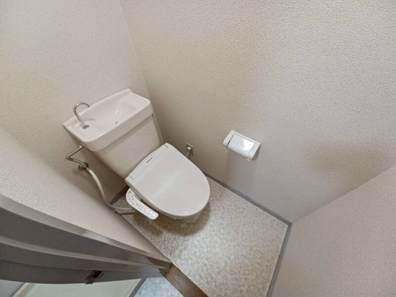 ウエストリバーマンションの物件内観写真