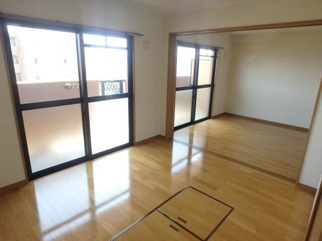 ルネス光の物件内観写真