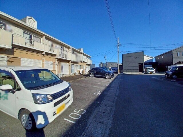 サプリームの物件外観写真