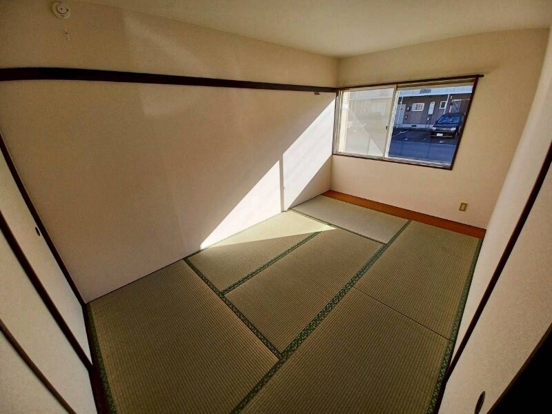 サプリームの物件内観写真