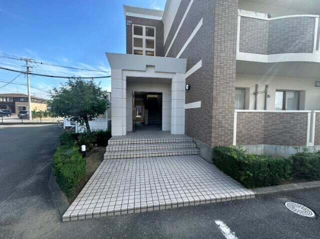 シャトーウエスト　Ｂ棟の物件外観写真