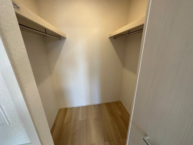 Ｂｅｌｌｓｋｙ（ヴェルスカイ）の物件内観写真