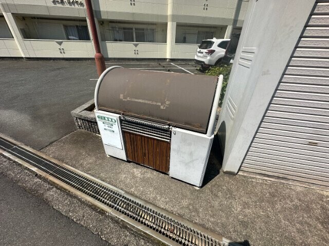 コーポロイヤルの物件外観写真