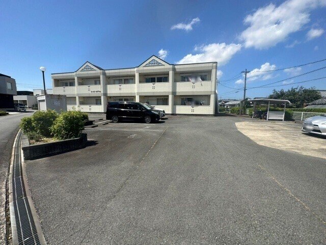 コーポロイヤルの物件外観写真