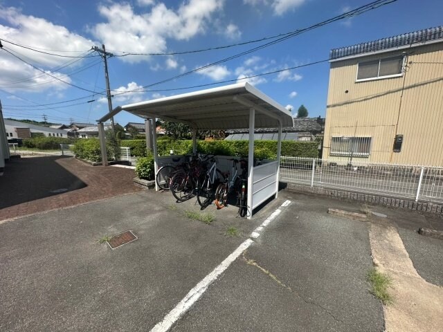 コーポロイヤルの物件外観写真