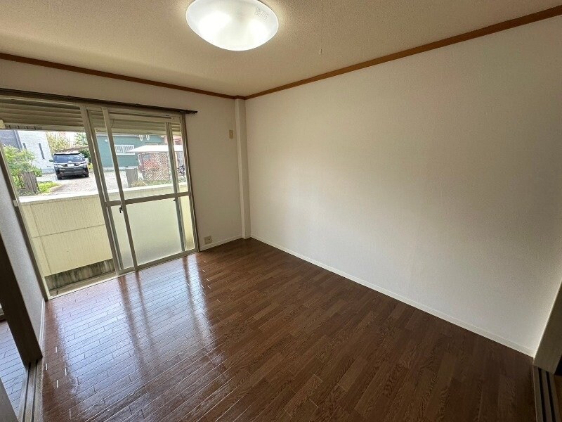 コーポロイヤルの物件内観写真