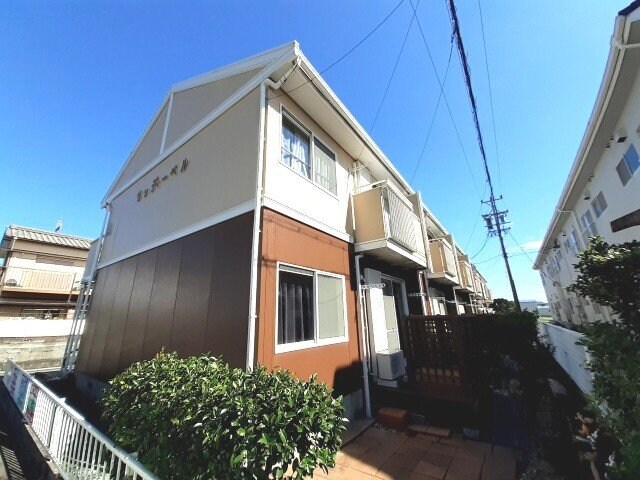 ウッディーベルＡ棟の物件外観写真