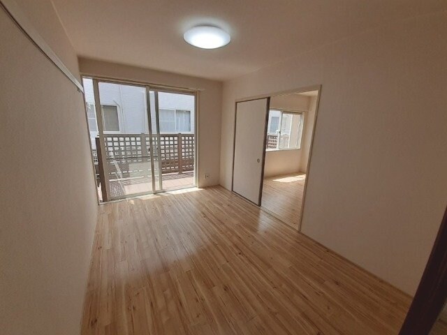 ウッディーベルＡ棟の物件内観写真