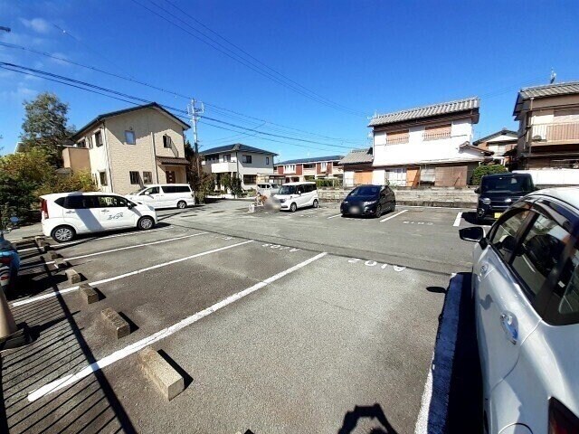 ウッディーベルＡ棟の物件外観写真