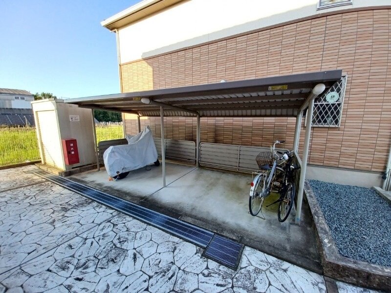 シャーロット　Ａの物件外観写真