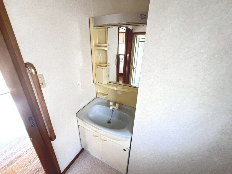 高橋様貸家(黒瀬町)の物件内観写真