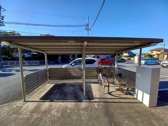 ｉｈａｎａ　Ⅰの物件外観写真