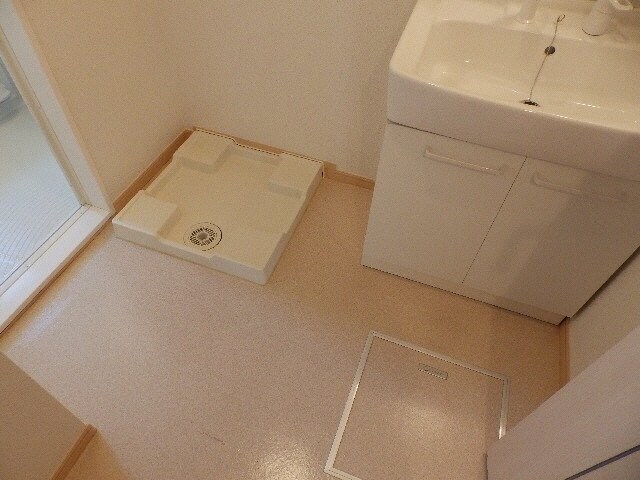 グランドゥスールⅠの物件内観写真