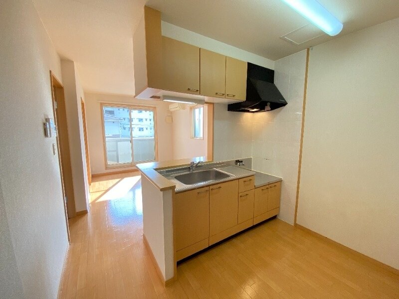 チアーズ　シャンパーニュの物件内観写真