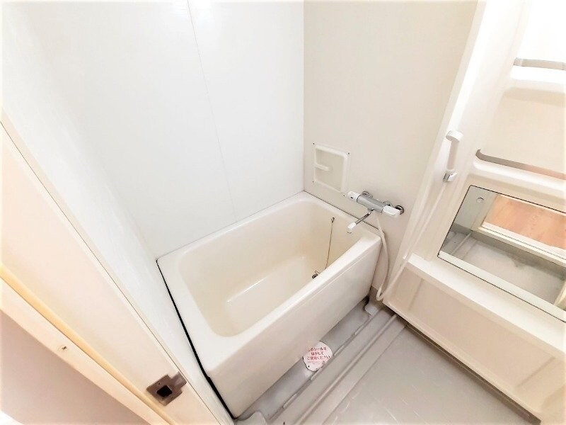 クィーンズコートＣ棟の物件内観写真