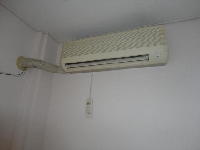 クィーンズコートＣ棟の物件内観写真