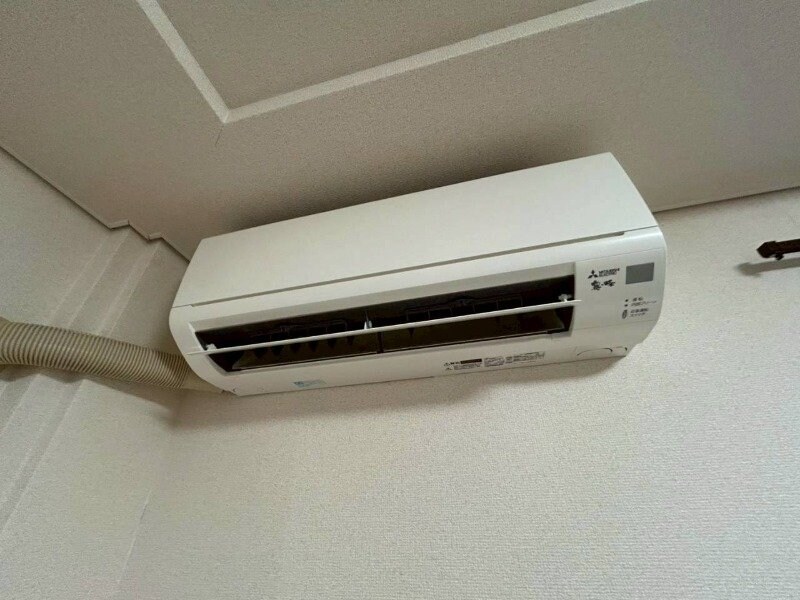 クィーンズコートＢ棟の物件内観写真