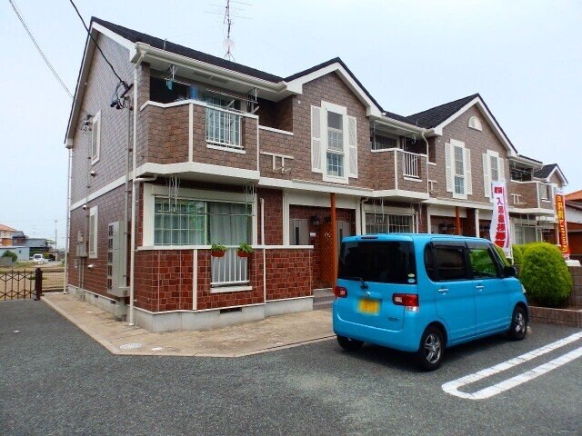 ミドル　アーティクルの物件外観写真